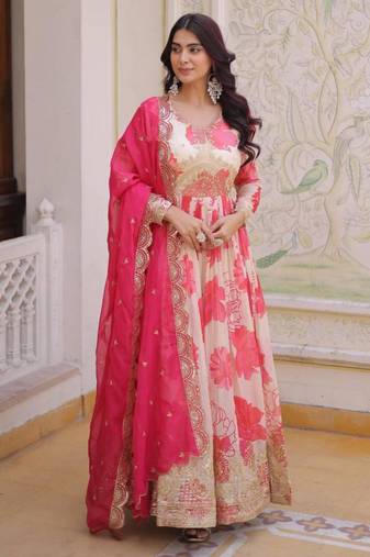 Pink silkblend printed gown set