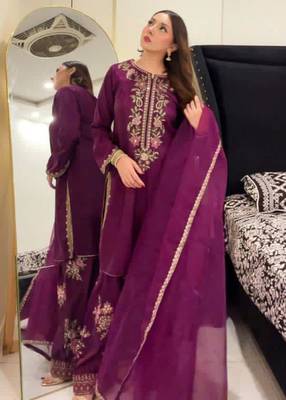 wine purple crepe embroidered plus size sharara set 4