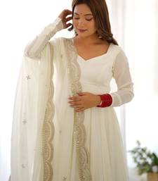 White silkblend embroidered  gown set