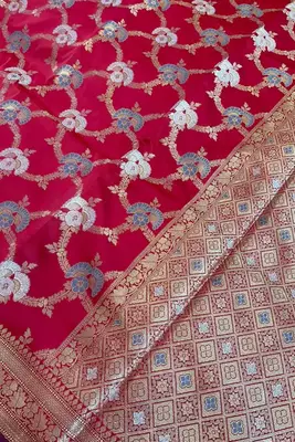 red semi silk floral zari jaal banarasi saree 3