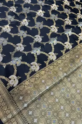 black semi silk floral zari jaal banarasi saree 3
