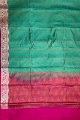 green semi silk tanchoi banarasi saree with pink border 3