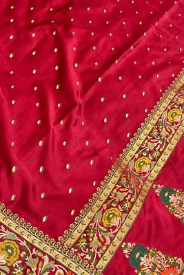 red floral zari booti banarasi silk saree 3