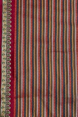 red floral zari booti banarasi silk saree 5