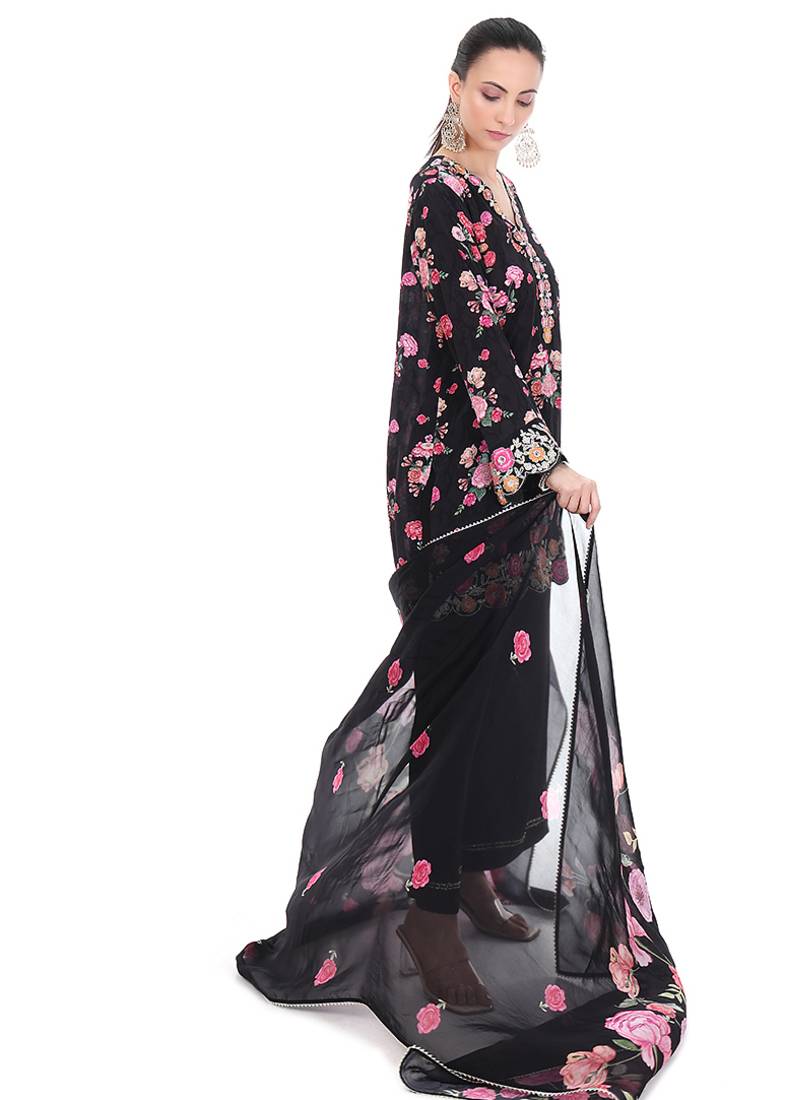 Black printed crepe kurta set