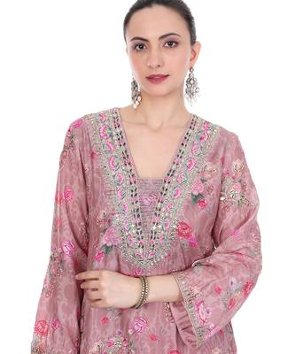 pink cotton silk kurta set with embroidered work 2