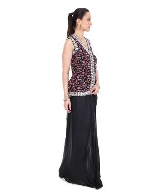 black organza co ord set with floral embroidery 4