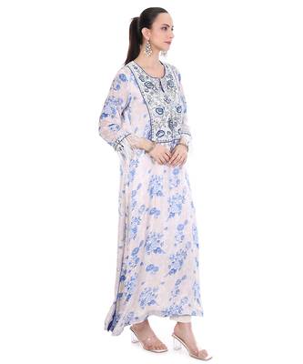 white crepe kaftan with printed floral design 4