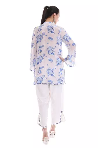 blue crepe co ord set with printed floral design