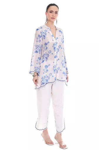 blue crepe co ord set with printed floral design
