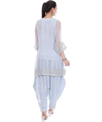 blue tissue kaftan with embroidered zari work 2