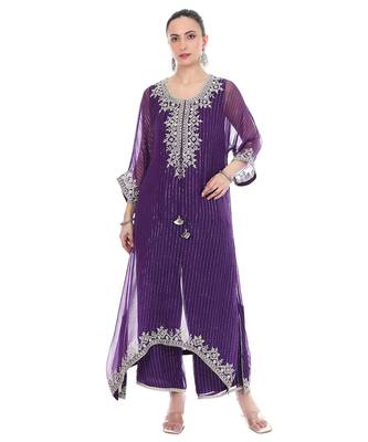 purple tissue kaftan with zari embroidered work 1
