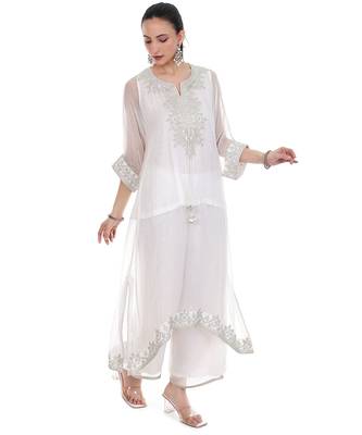 white tissue kaftan with embroidered zari work 4