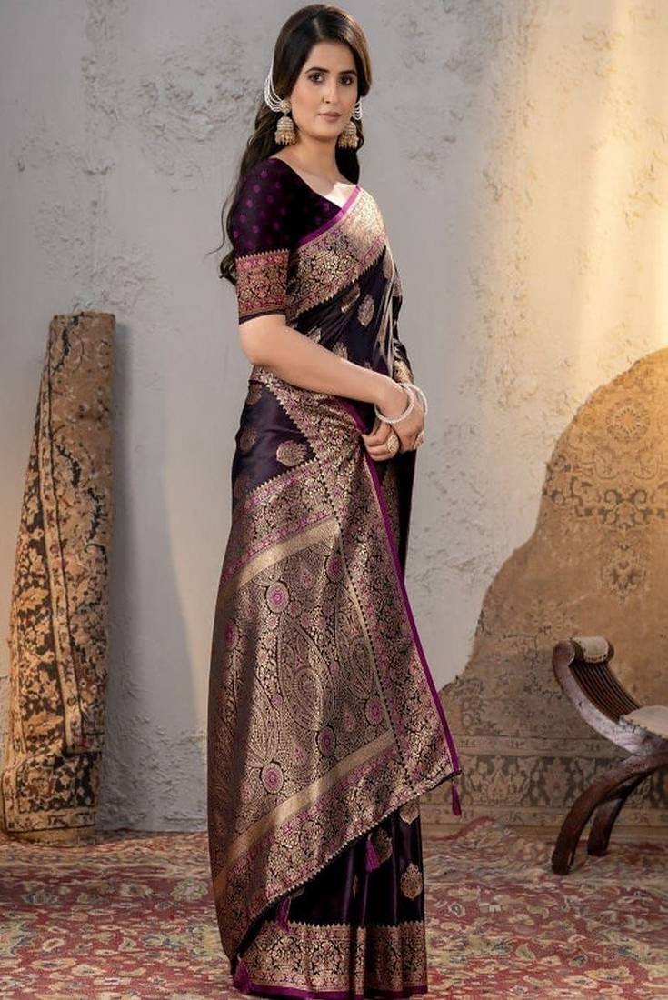 Timeless ready-to-wear coordinated blouse sarees