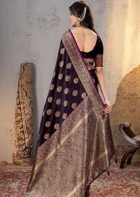 Timeless ready-to-wear coordinated blouse sarees 2