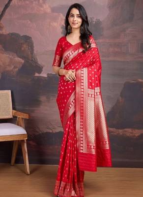 Woven design zari ethnic motifs saree 1