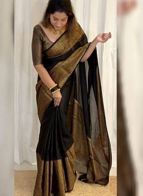 Zari kanjeevaram saree with blouse piece 1