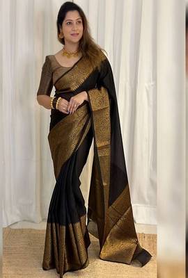 Zari kanjeevaram saree with blouse piece 2
