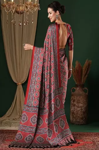 Ethnic motifs ajrak pure crepe saree with blouse piece