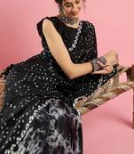 Ethnic printed bandhani saree with blouse piece