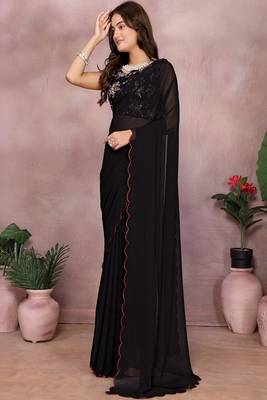 Saree with embroidered blouse piece 3