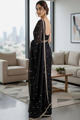 Embellished sequinned silk blend heavy work saree 4