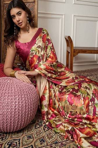 Printed saree with blouse piece