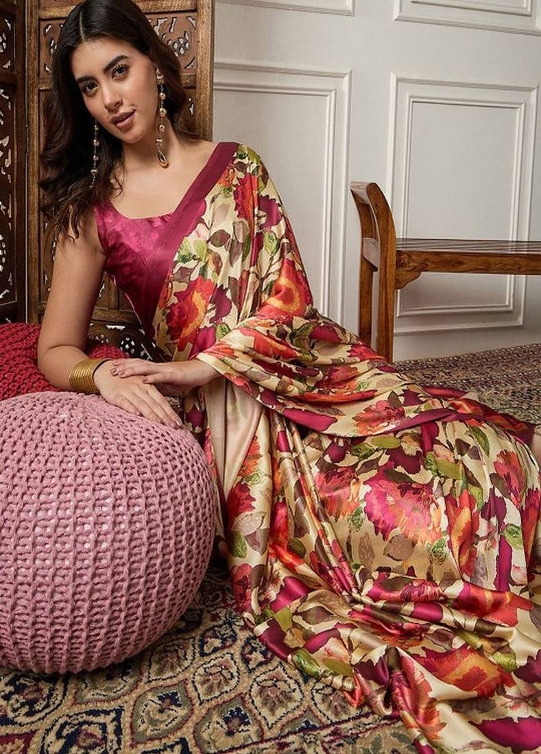 Printed saree with blouse piece