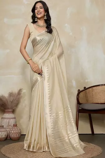 Woven design saree with unstitched blouse piece