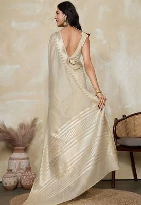 Woven design saree with unstitched blouse piece 3