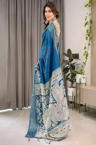 Floral pure cotton jamdani saree