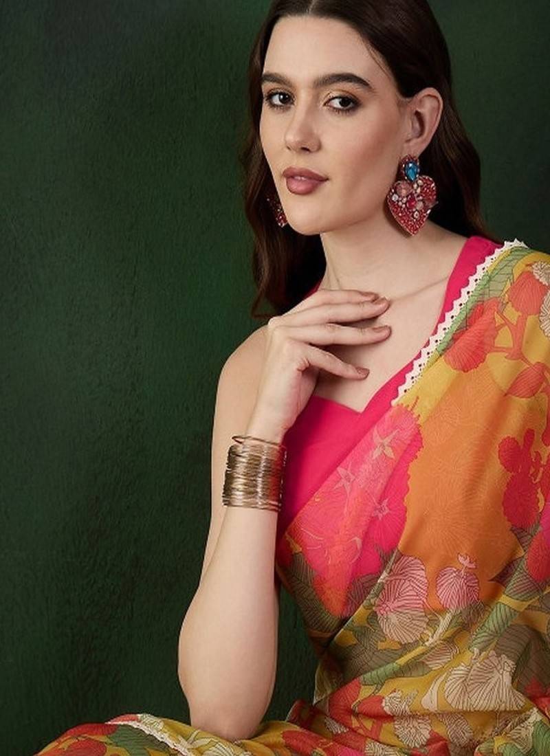 Floral printed saree with blouse piece