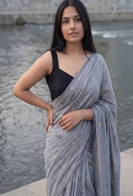 Woven design sequinned pure cotton khadi saree 3