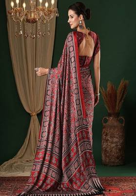 Ethnic motifs pure crepe saree 3