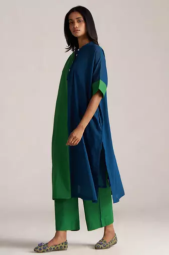 blue & green mul cotton co-ord set with half and half design