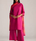 Fuchsia solid kurta with mul-mul dupatta