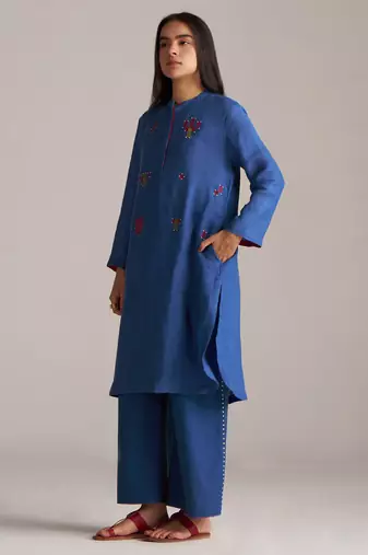 blue linen co-ord set with jamdani inspired embroidery