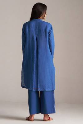 blue linen co-ord set with jamdani inspired embroidery 5