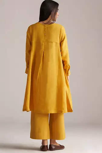 yolk yellow linen co-ord set with jamdani inspired embroidery