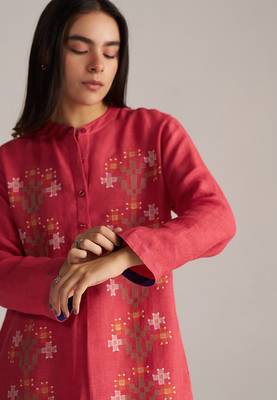 claret red linen co-ord set with jamdani inspired embroidery 5