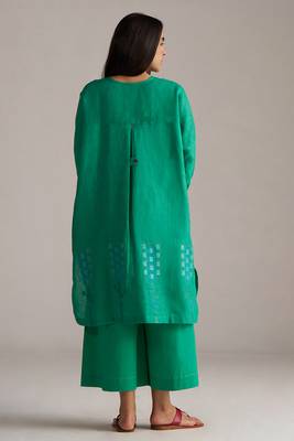 simply green linen co-ord set with jamdani inspired detailing 4