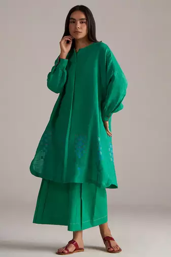 simply green linen co-ord set with jamdani inspired detailing
