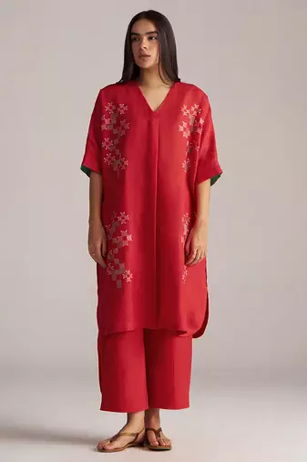 red linen co-ord set with jamdani inspired embroidery