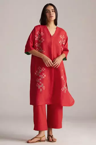red linen co-ord set with jamdani inspired embroidery