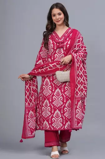 red printed kurta set with dupatta