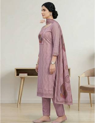 pink linen shimmer digital printed salwar kameez material


 2