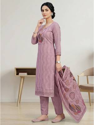 pink linen shimmer digital printed salwar kameez material


 3