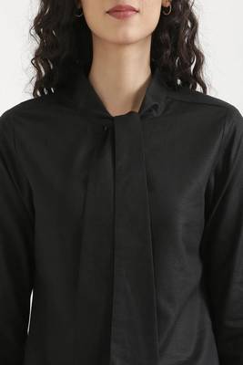 black plain linen blend kurti with tie-up neck style 4