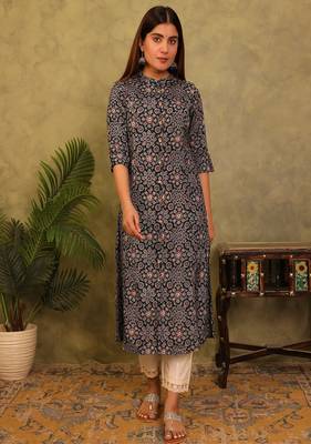 black floral printed viscose rayon a-line kurta 3