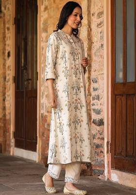 mustard floral printed cotton kurta with princess cut a-line fit 2